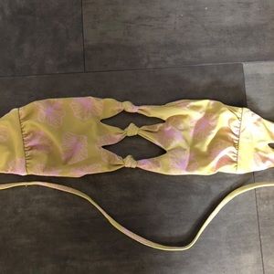 Benoa swim top